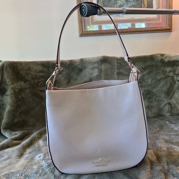 kate spade Handbags - NWT Kate Spade Pebbled Leather Light Sand Shoulder Bag #K4659